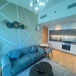 Beautiful 1 Bed Apartment Marina I Sleeps 4