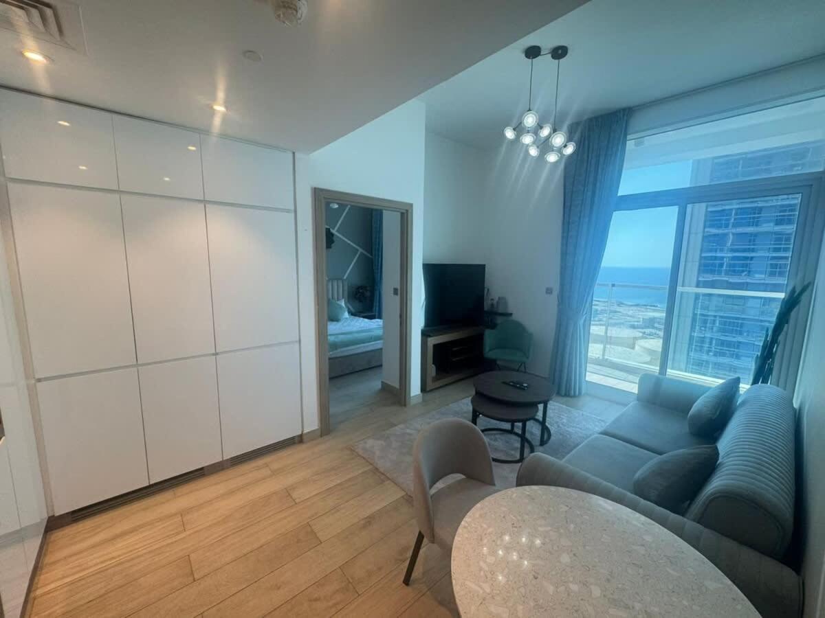Beautiful 1 Bed Marina I Sleeps 4